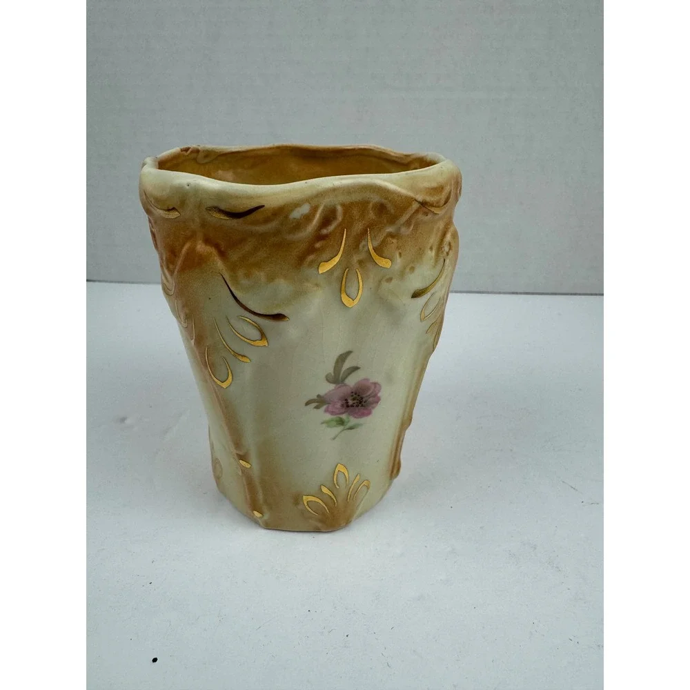 Vintage Floral Ceramic Vase Scalloped Gold Gilt Embossed Scrollwork Tan Cream